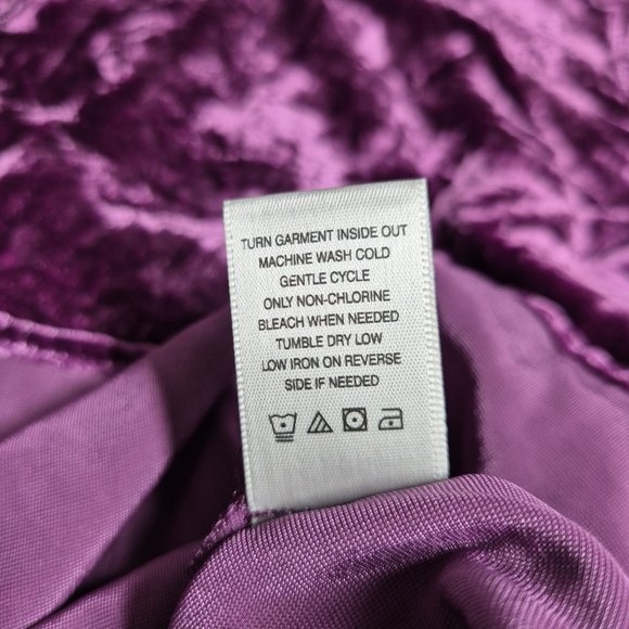 John Mark Women's Shirt Size PS Velvet Long Sleeve Button Tunic Eggplant (27) - Picture 13 of 14